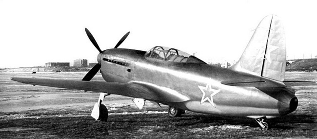 Реактивные первенцы СССР – МиГ-9, Як-15, Су-9, Ла-150, Ту-12, Ил-22  - i_015.jpg