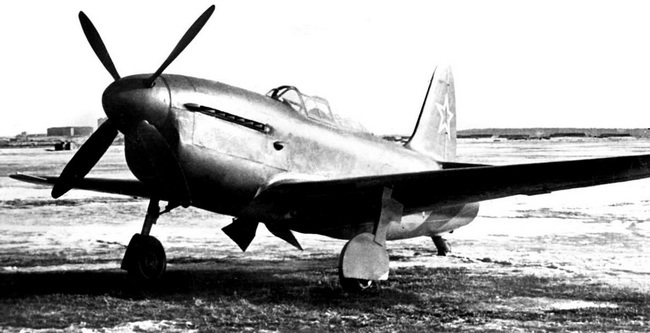 Реактивные первенцы СССР – МиГ-9, Як-15, Су-9, Ла-150, Ту-12, Ил-22  - i_016.jpg