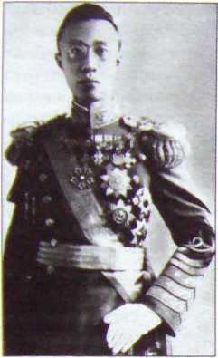 Рихард Зорге. Джеймс Бонд советской разведки - i_006.jpg