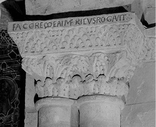 Церкви и всадники - i_040.jpg