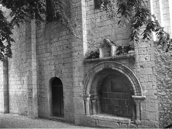 Церкви и всадники - i_046.jpg