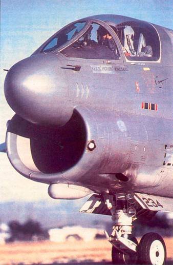 Штурмовики и истребители-бомбардировщики - pic_156.jpg