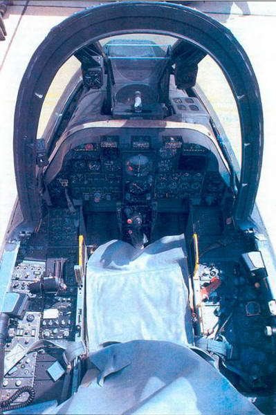 Штурмовики и истребители-бомбардировщики - pic_174.jpg