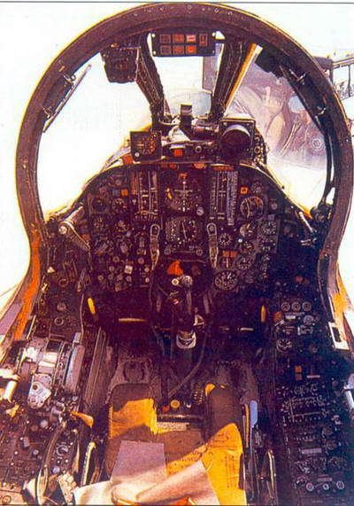 Штурмовики и истребители-бомбардировщики - pic_186.jpg