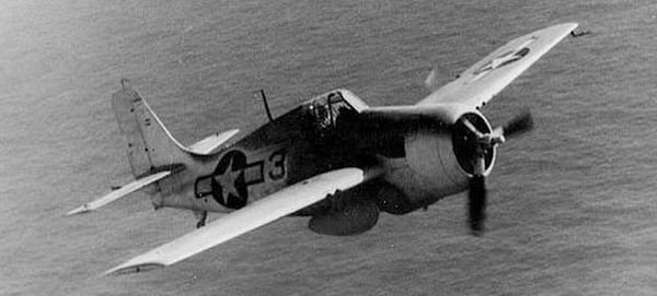 Палубный истребитель Грумман F4F «Уайлдкэт» - i_043.jpg