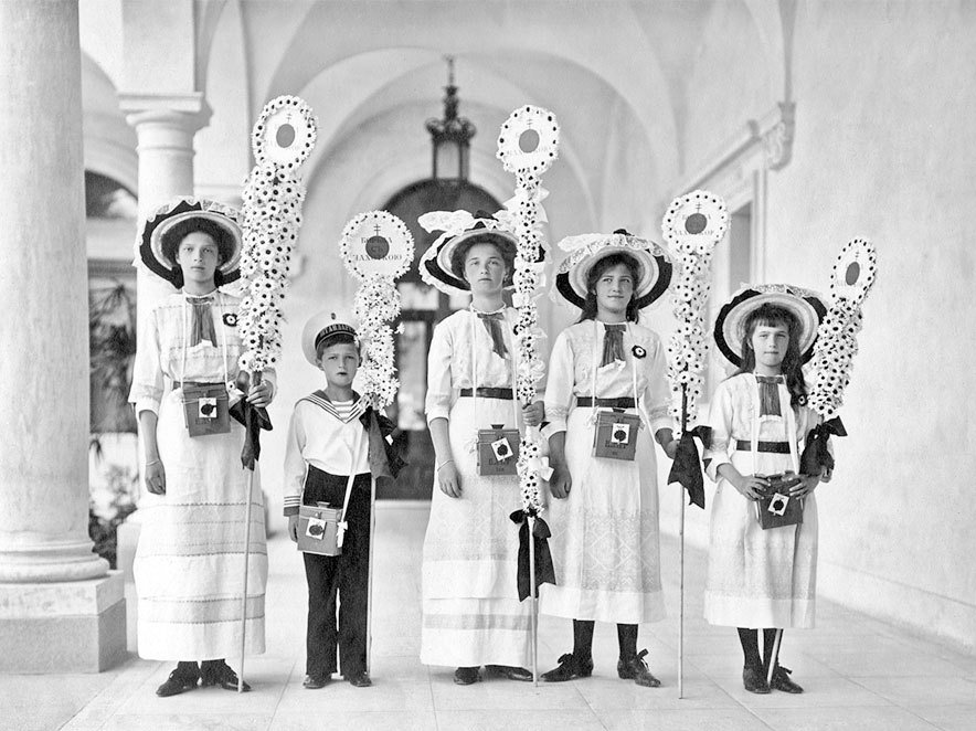 Дневники княжон Романовых. Загубленные жизни - i_030.jpg