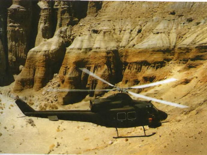 Энциклопедия современной военной авиации 1945 – 2002 ч 3 Фотоколлекция - pic_125.jpg