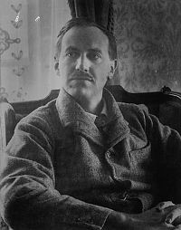 Книга Пьесы о далеком и близком