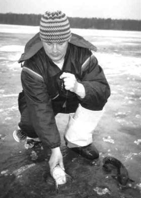 Кружки, жерлицы, поставушки – рыбалка без проколов - i_117.jpg