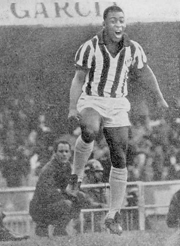 Пеле, Гарринча, футбол… - i_018.jpg