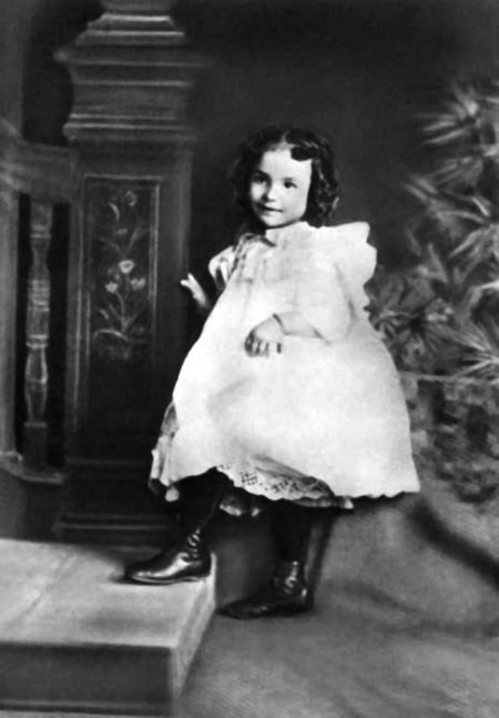 Айседора Дункан. Модерн на босу ногу - i_003.jpg