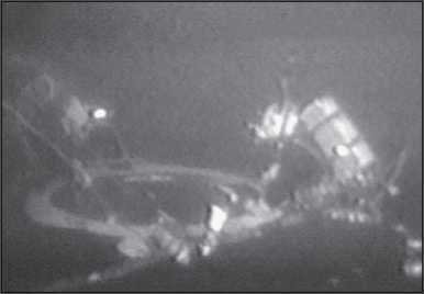 «Она утонула...». Правда о «Курске», которую скрывают Путин и Устинов<br />Издание второе, переработанное и дополненное - i_070.jpg