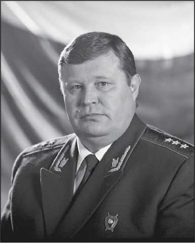 «Она утонула...». Правда о «Курске», которую скрывают Путин и Устинов<br />Издание второе, переработанное и дополненное - i_189.jpg