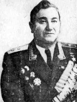 Немеренные версты (записки комдива) - i_029.jpg