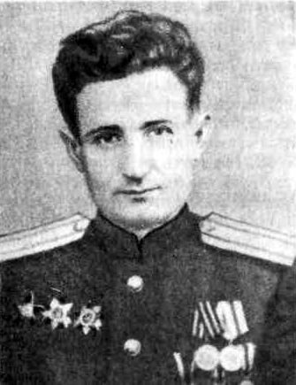 Немеренные версты (записки комдива) - i_037.jpg