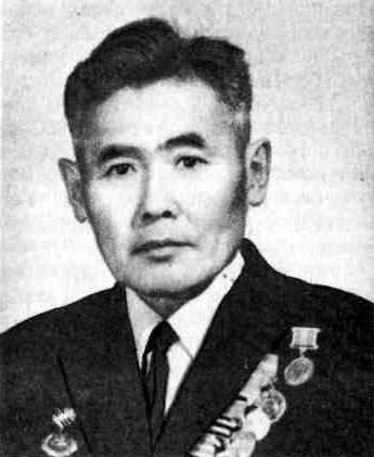 Немеренные версты (записки комдива) - i_038.jpg