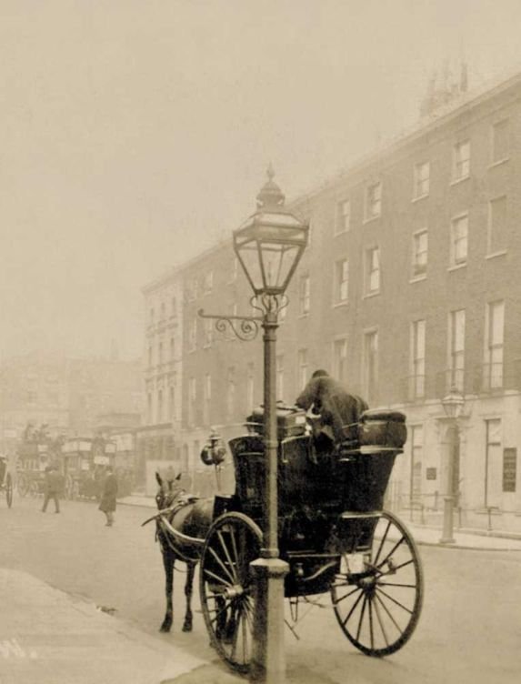 Шерлок Холмс<br />Человек, который никогда не жил и поэтому никогда не умрёт - i_076.jpg