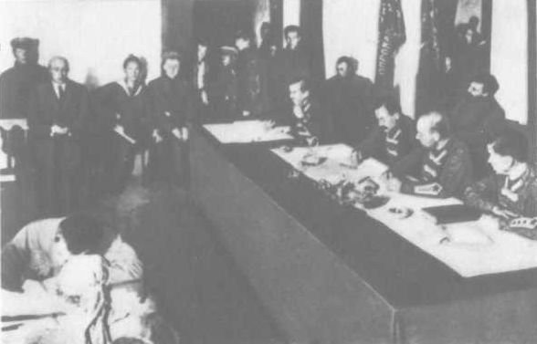 О Вячеславе Менжинском<br />Воспоминания, очерки, статьи - i_028.jpg