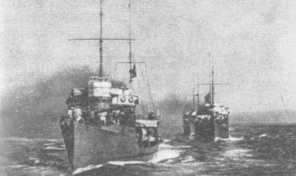 Адмирал Л. М. Галлер<br />Жизнь и флотоводческая деятельность - i_008.jpg