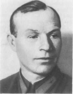 У Кремлевской стены (сборник) - i_105.jpg