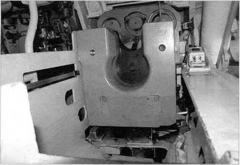 Самоходные артиллерийские установки «Акация», «Тюльпан» и «Гиацинт»<br />(Приложение к журналу «Моделист-конструктор») - i_034.jpg