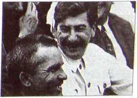 Исторические хроники с Николаем Сванидзе. Книга 2. 1934-1953 - i_010.jpg