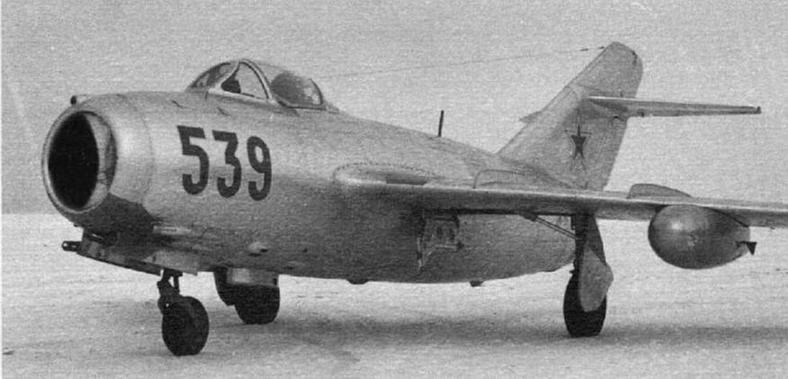 Истребитель МиГ-15 - img_110.jpg