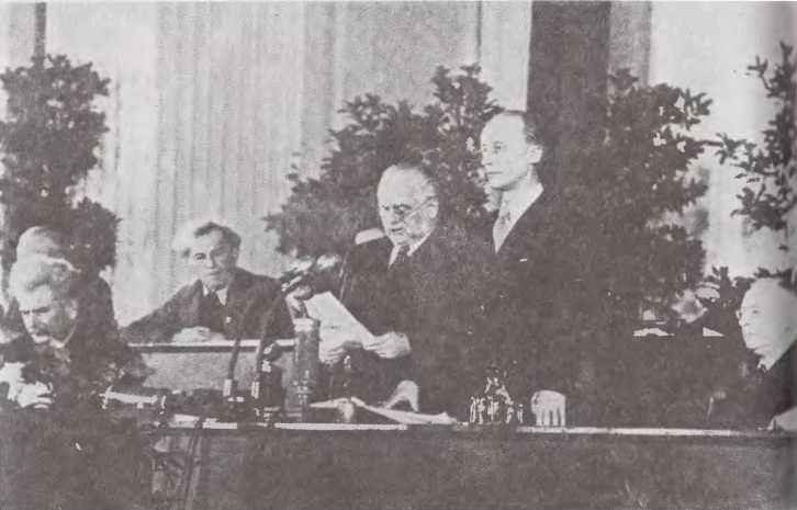 Как мы управляли Германией - i_087.jpg