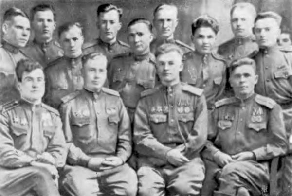 Ее звали Марией<br />(Документальная повесть) - i_006.jpg