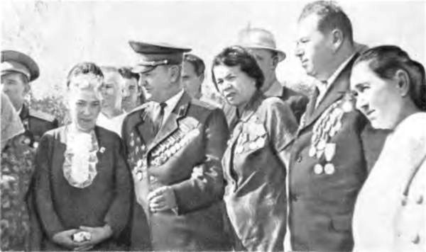 Ее звали Марией<br />(Документальная повесть) - i_011.jpg