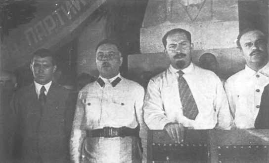 Портрет тирана - i_026.jpg