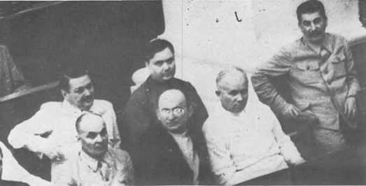 Портрет тирана - i_027.jpg