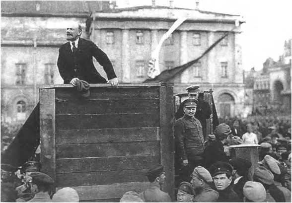 Русская армия между Троцким и Сталиным - i_027.jpg