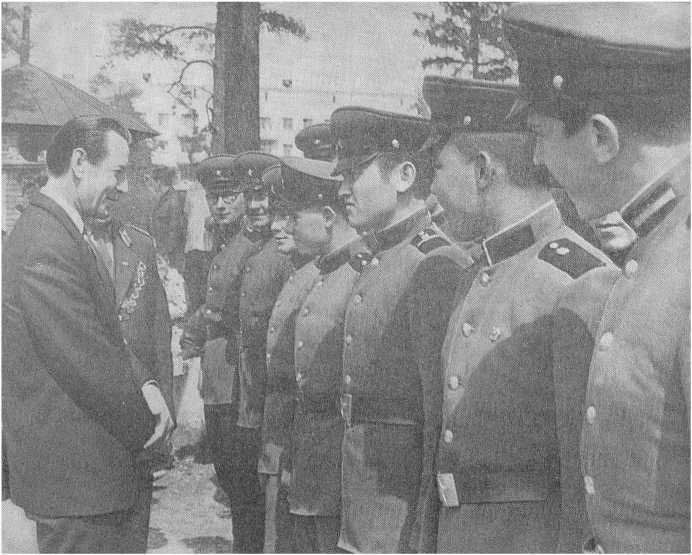 На главном направлении - i_058.jpg