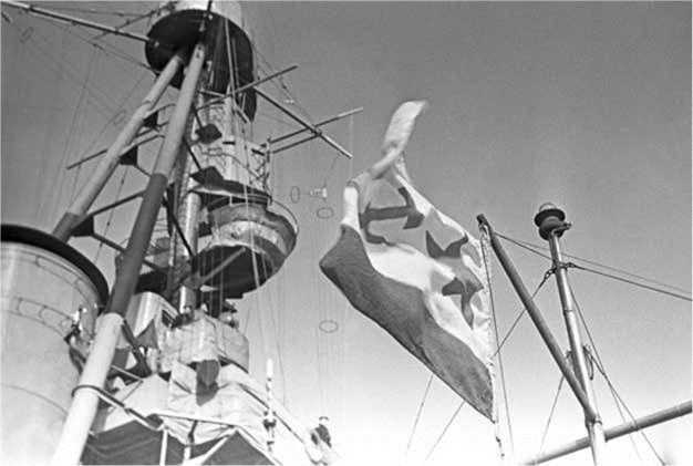 Оборона Севастополя<br />(Полная хроника – 250 дней и ночей) - i_007.jpg