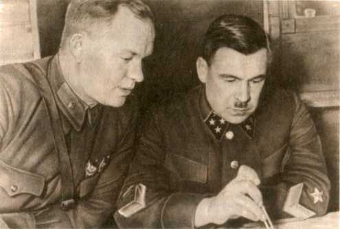 Полководцы Великой Отечественной<br />(Книга для учащихся старших классов) - i_028.jpg