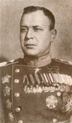 Полководцы Великой Отечественной<br />(Книга для учащихся старших классов) - i_052.jpg