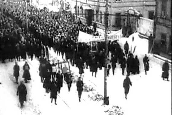 На службе Отечеству, или Пешки в чужой игре (СИ) - i_018.jpg