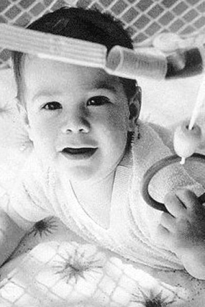 Киану Ривз. Никогда не оглядывайся - i_001.jpg