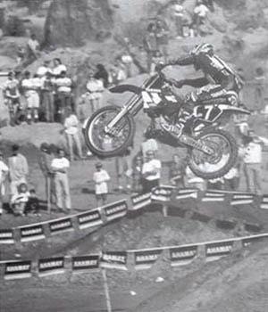 Профессиональные приемы вождения кроссового мотоцикла и эндуро - i_064.jpg