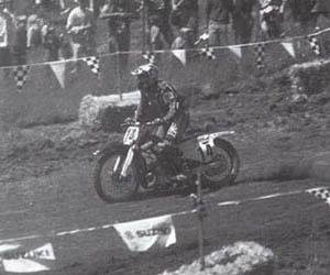 Профессиональные приемы вождения кроссового мотоцикла и эндуро - i_081.jpg