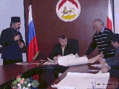 200 км танков. О российско-грузинской войне - i_001.jpg